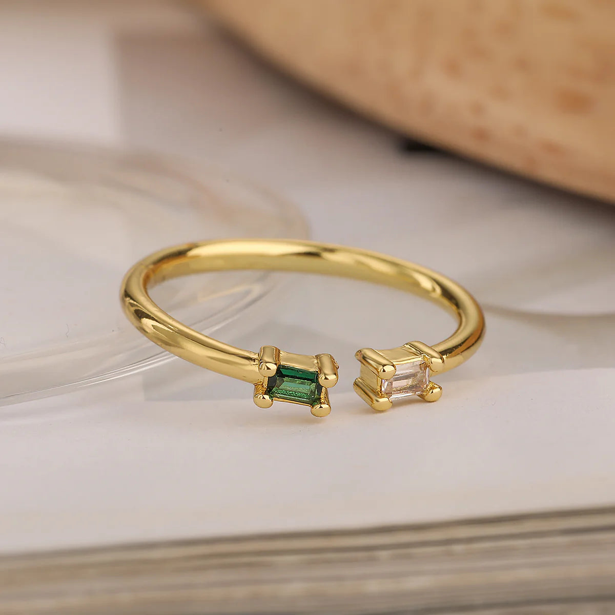 Simple Style Commute Square Open Rings