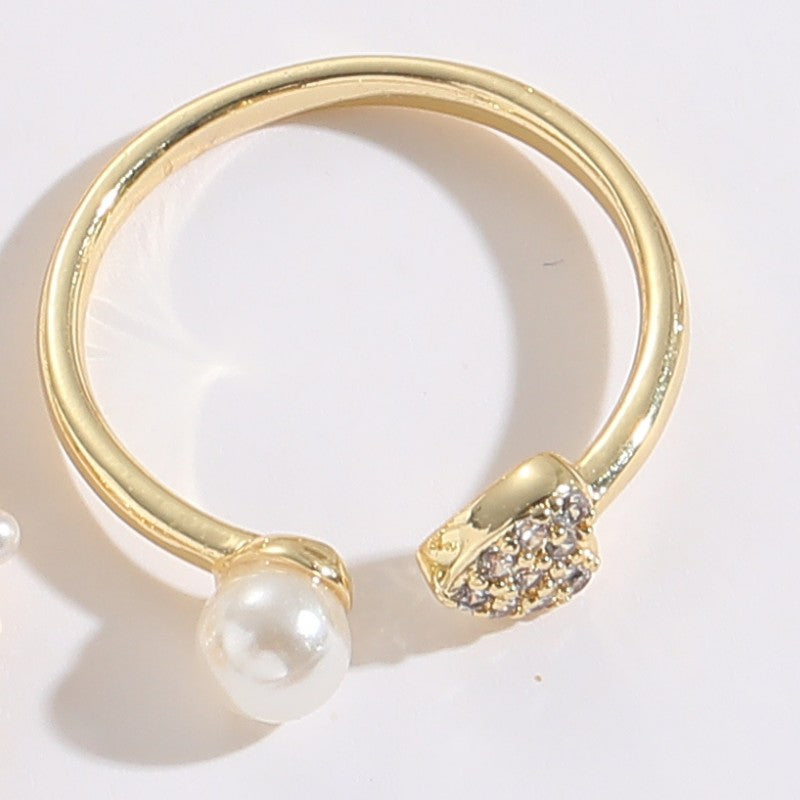Luxe Pearl Crystal Ring