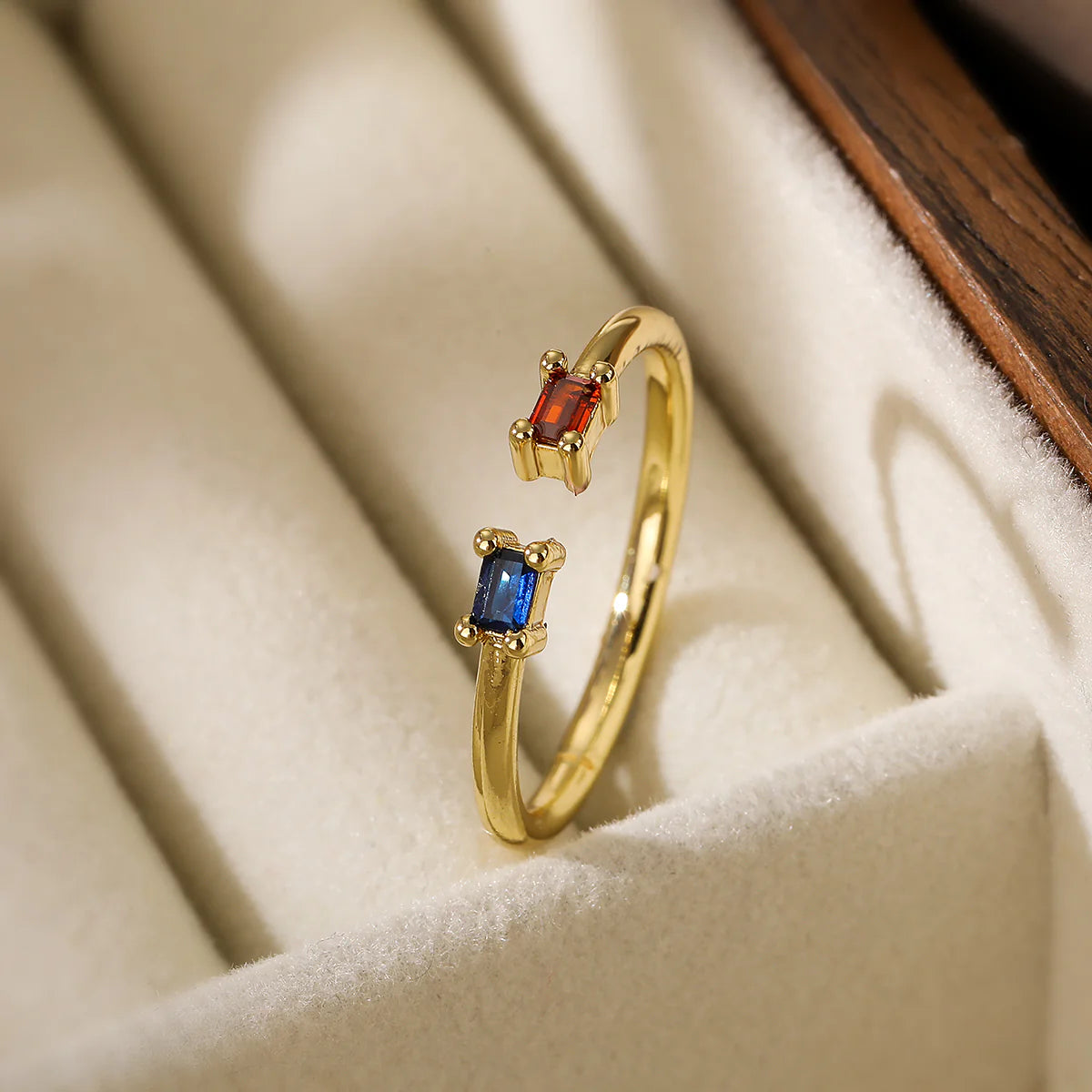 Simple Style Commute Square Open Rings