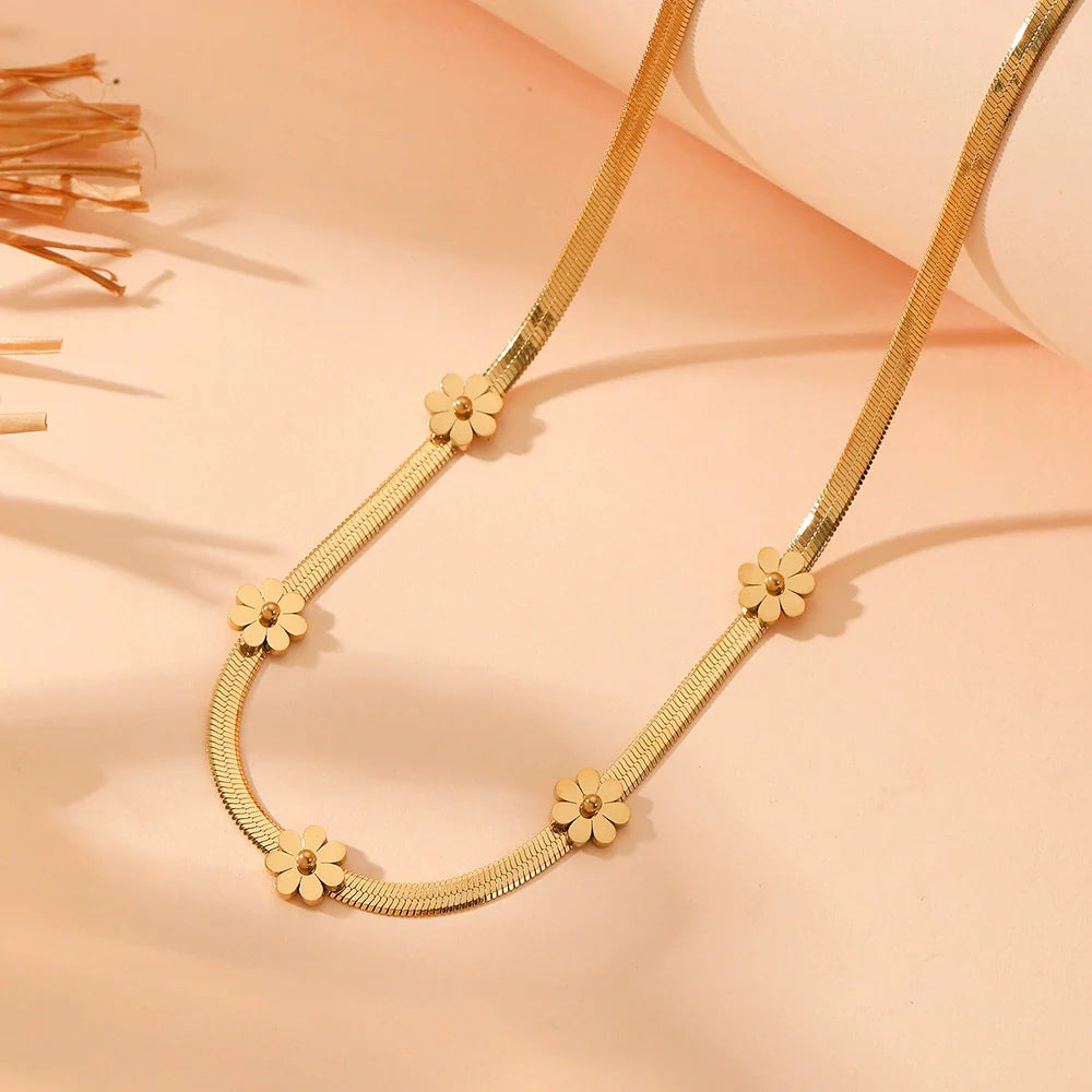 Jewelry Titanium Steel Chrysanthemum Love Water Drops Bell Pattern Necklace Earrings Bracelet Set for Women