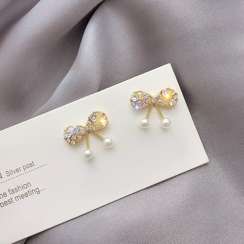 S925 Silver Rhinestone Bow Ear Studs for Women with Geometric Patterns Elegant and Sweet