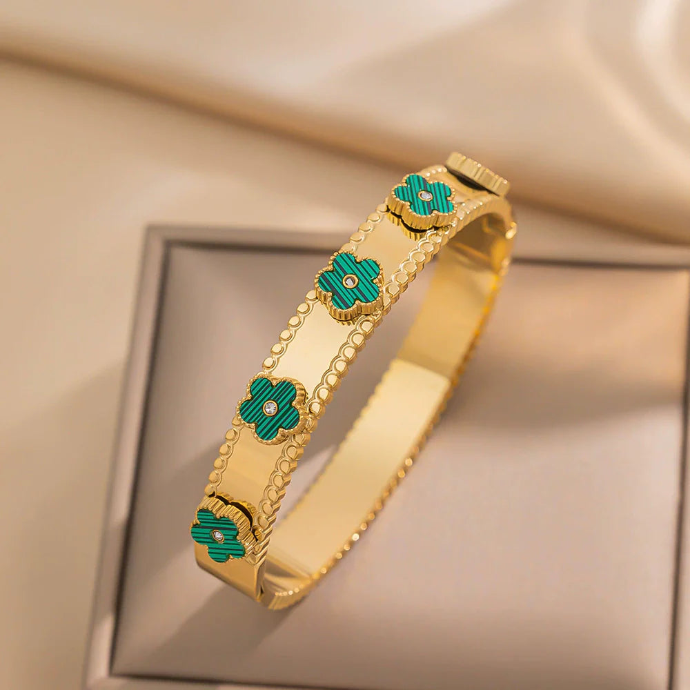L’Étoile Luxe Clover Bracelet