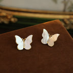 Wholesale Copper Geometric Heart Stud Earrings for Women with Electroplating Treatment