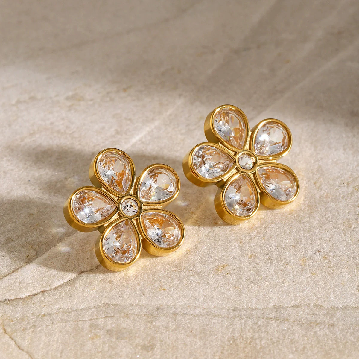 Wholesale French Retro Style Stainless Steel Flowershaped Zircon Earrings with Electroplating for Women