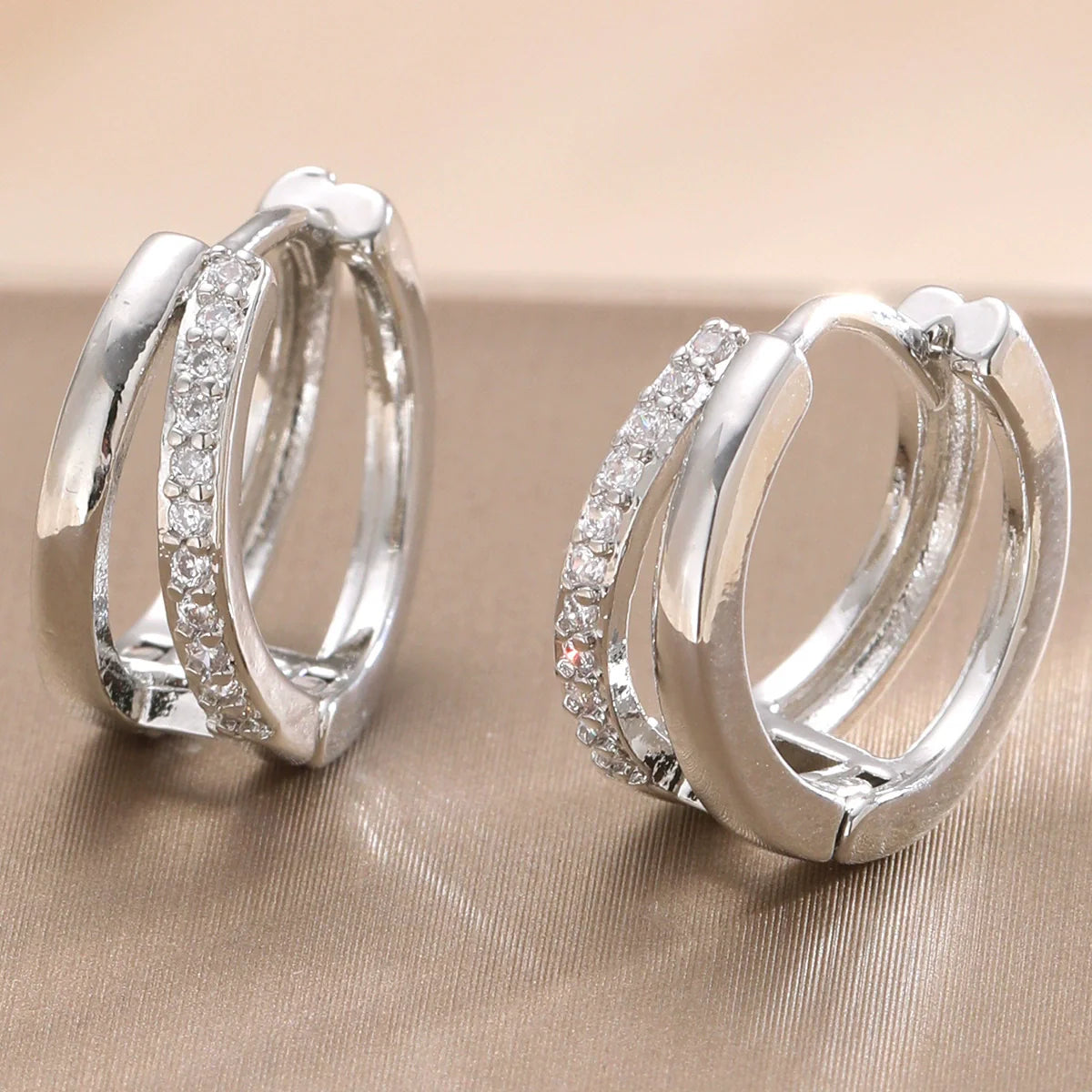 Wholesale Geometric Copper Earrings with Electroplating Versatile Design