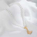 Wholesale Necklace Alloy Pearl Chain Butterfly Pendant Electroplated