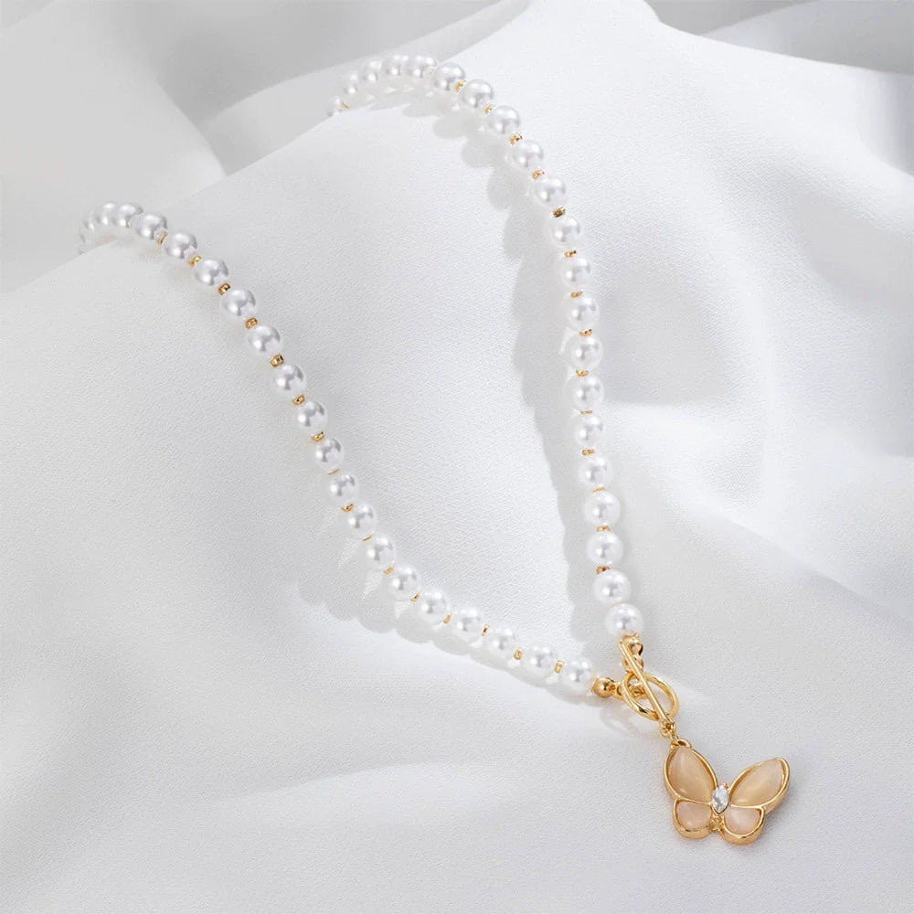 Wholesale Necklace Alloy Pearl Chain Butterfly Pendant Electroplated