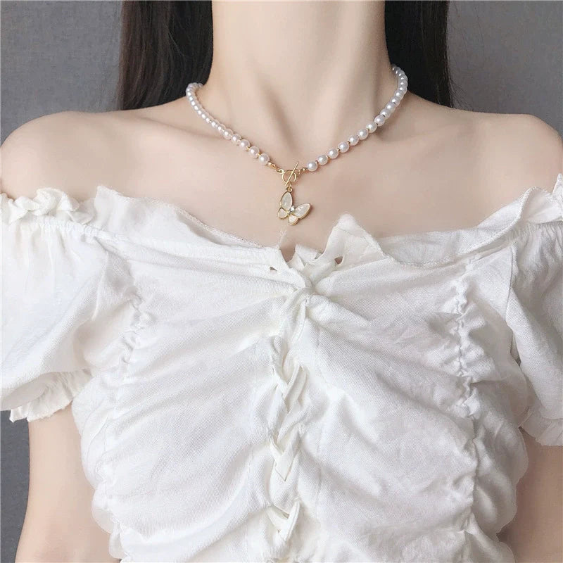 Wholesale Necklace Alloy Pearl Chain Butterfly Pendant Electroplated
