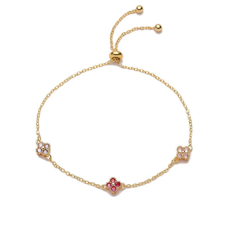 Clover Charm Pull Bracelet