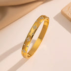 Women'S Stainless Steel Titanium Steel Bracelet with Fourleaf Flower and Gipsophila Pattern Vacuum Furnace Electroplated Highlevel Sense Nonfading