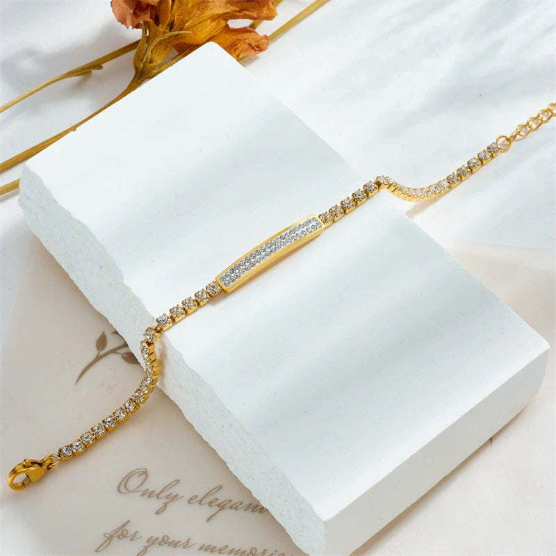 L’Étoile Crystal Line Bracelet