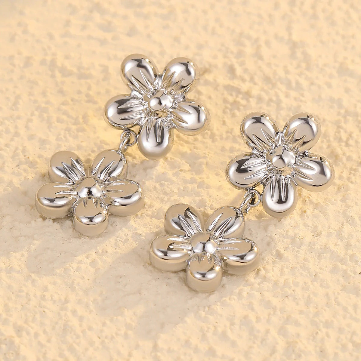 Women'S Vintage Simple and Versatile Stainless Steel Flower Tassel Earrings with Electroplating